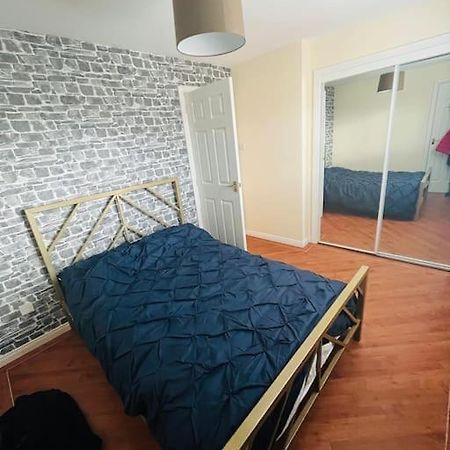 Lovely Entire 2 Bedroom Apartment Monifieth Esterno foto